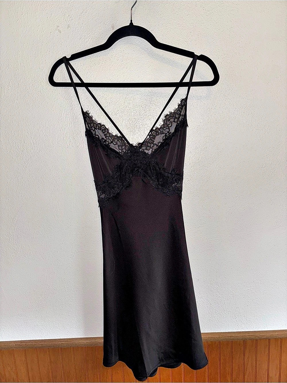 Princess Polly Black Lace Mini Dress Size 6 Like New